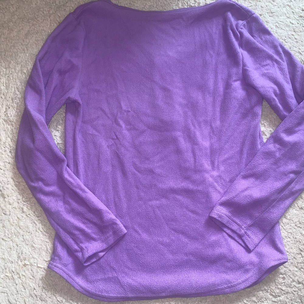 5/$20 Disney pajama top - Picture 4 of 5